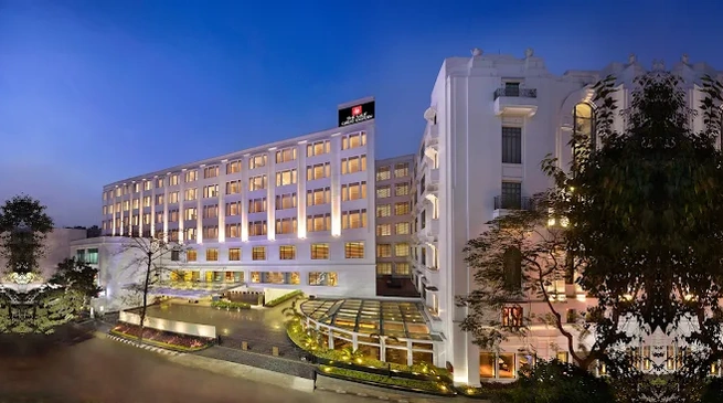 Wedding photography at The Lalit Great Eastern heritage hotel, Kolkata
