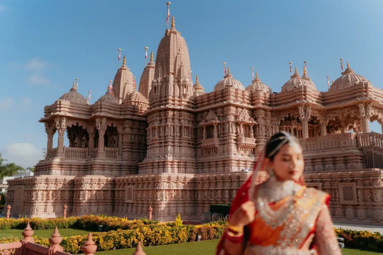 bridal portrait shoot at Baps Temple